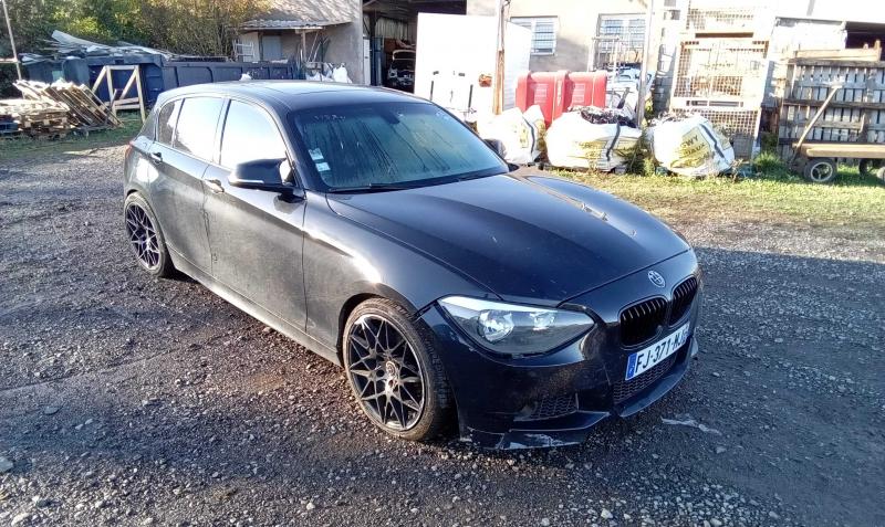 BMW SERIE 1 116 I M SPORT accidenté